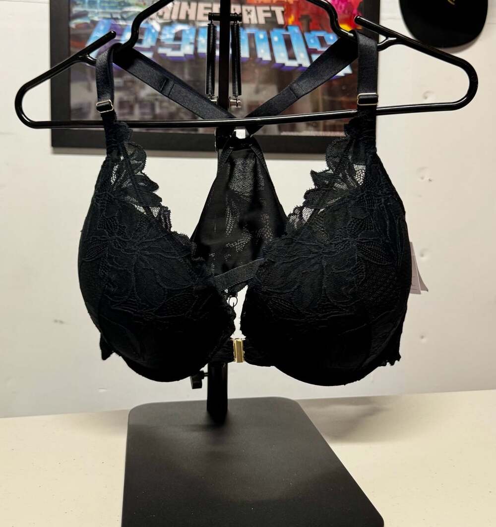 WU65 Size 40DD Auden Lace Push Up Front Close Plunge Bra Black NWT